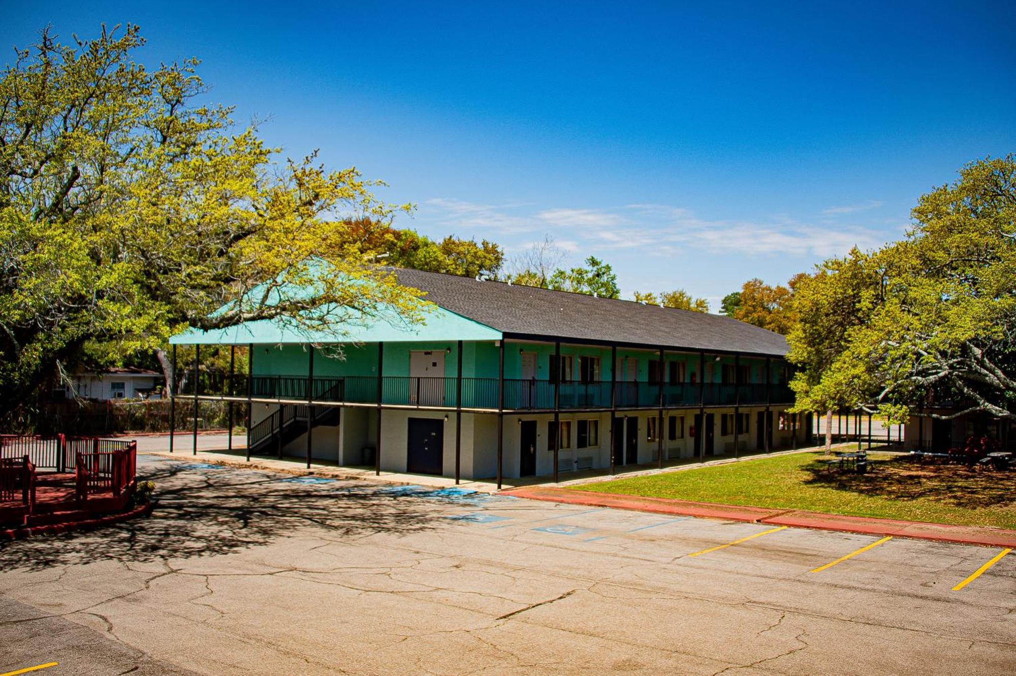 Motel Super 8 By Wyndham Biloxi Exterior foto