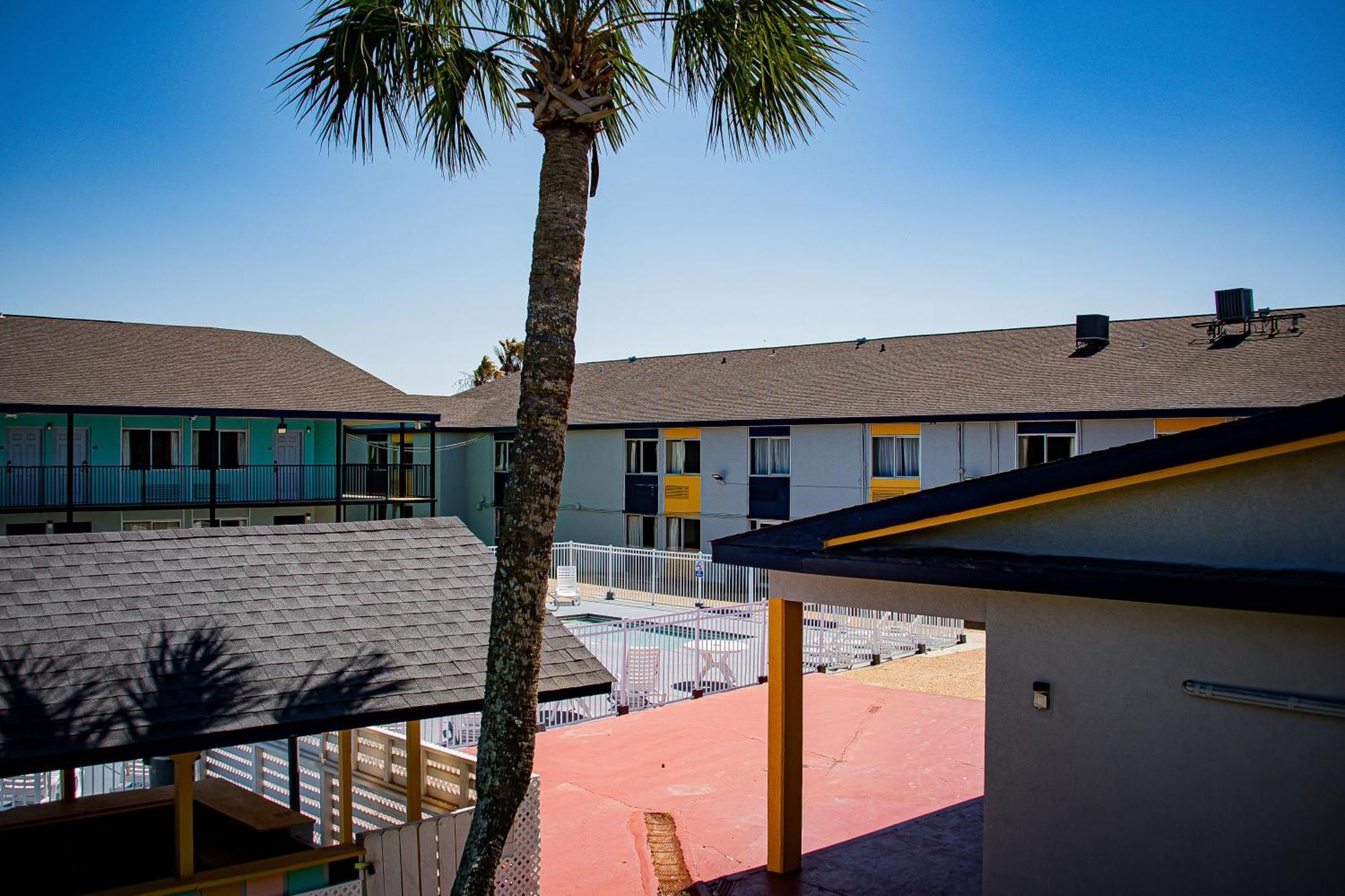 Motel Super 8 By Wyndham Biloxi Exterior foto